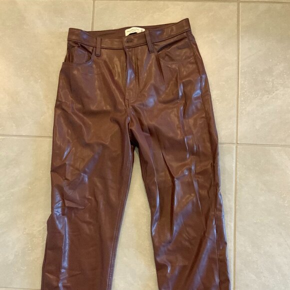 Abercrombie & Fitch The 90’s Straight Ultra High Rise Leather Pants 30/10s - Picture 1 of 4